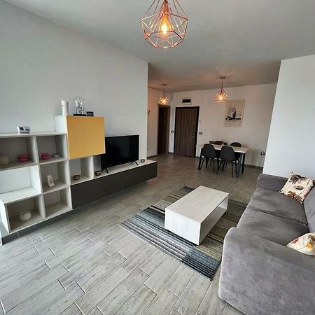 Dragomir Apartments Alezzi 1 Năvodari Extérieur photo